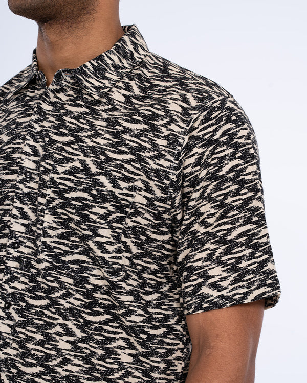 2t Wolf Tall Short Sleeve Printed Shirt (black/white)