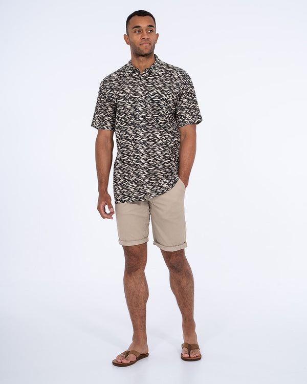 2t Wolf Tall Short Sleeve Printed Shirt (black/white)