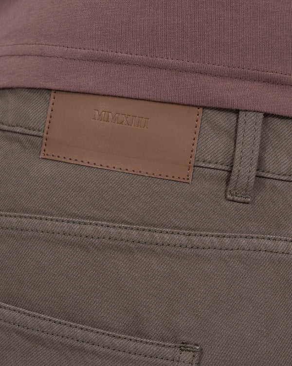 2t Angus Tall Locker sitzende Jeans (Khaki)