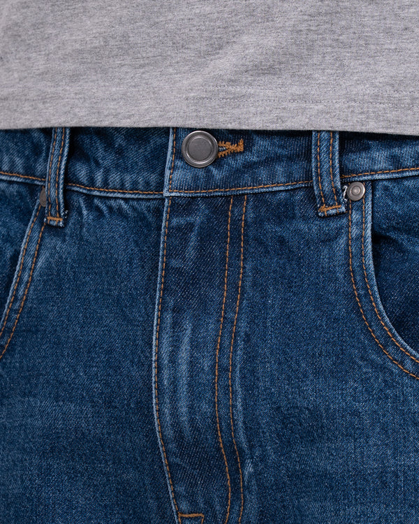 2t Angus Tall Locker sitzende Jeans (mittelblau)