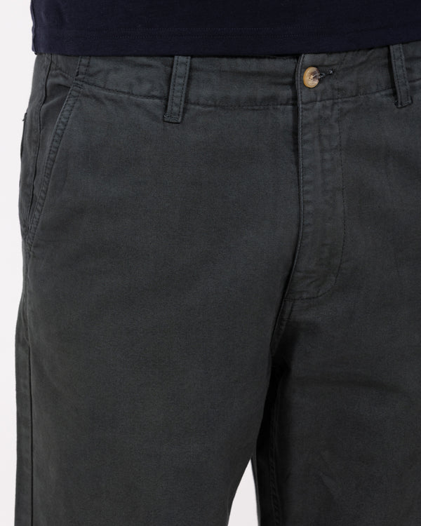 2t Broomshill Locker sitzende hohe Chinos (dunkelgrün)