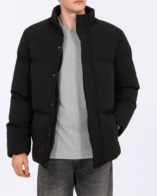 2t Meter Hohe Gepolsterte Steppjacke (schwarz)