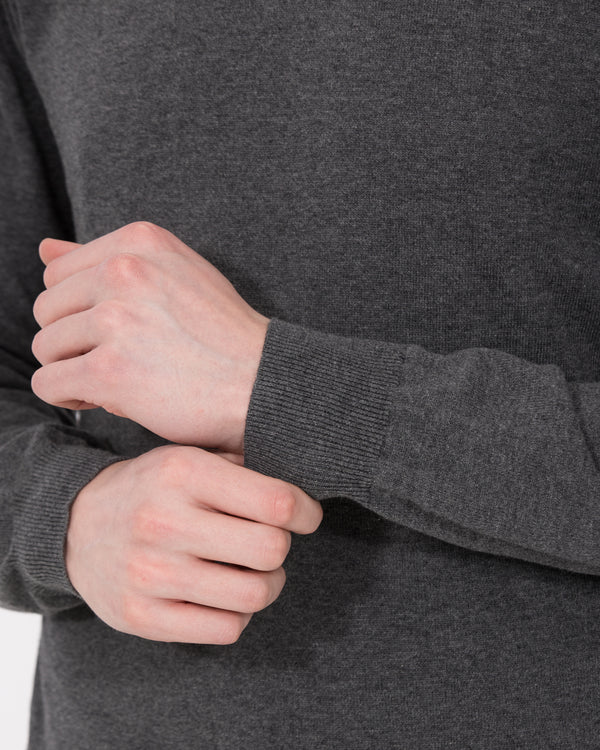 2t Victor Tall Cotton V-Neck Jumper (charcoal)