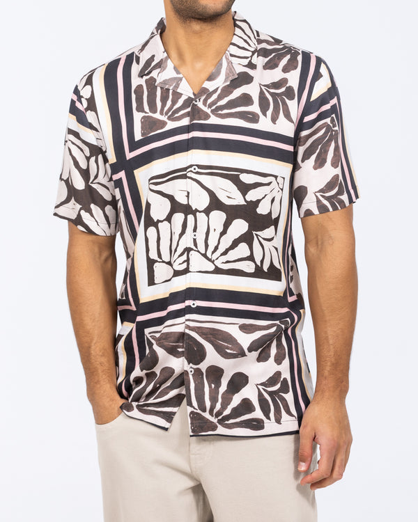 2t Musa Tall Kurzarm Bedrucktes Revershemd (weißes Muster)