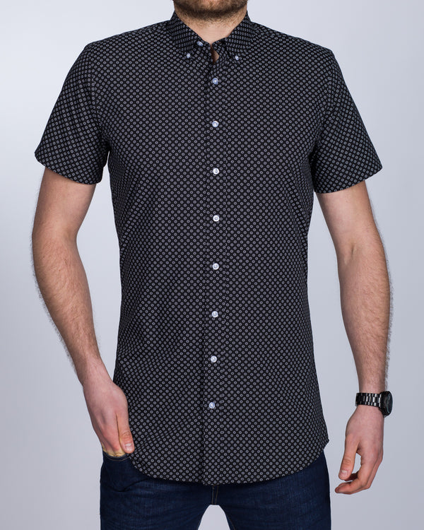 2t Slim Fit Short Sleeve Tall Shirt (black flowers)